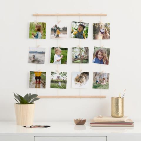 DIY with square prints - Easily create a personalised photo gift in minutes with KODAK MOMENTS.